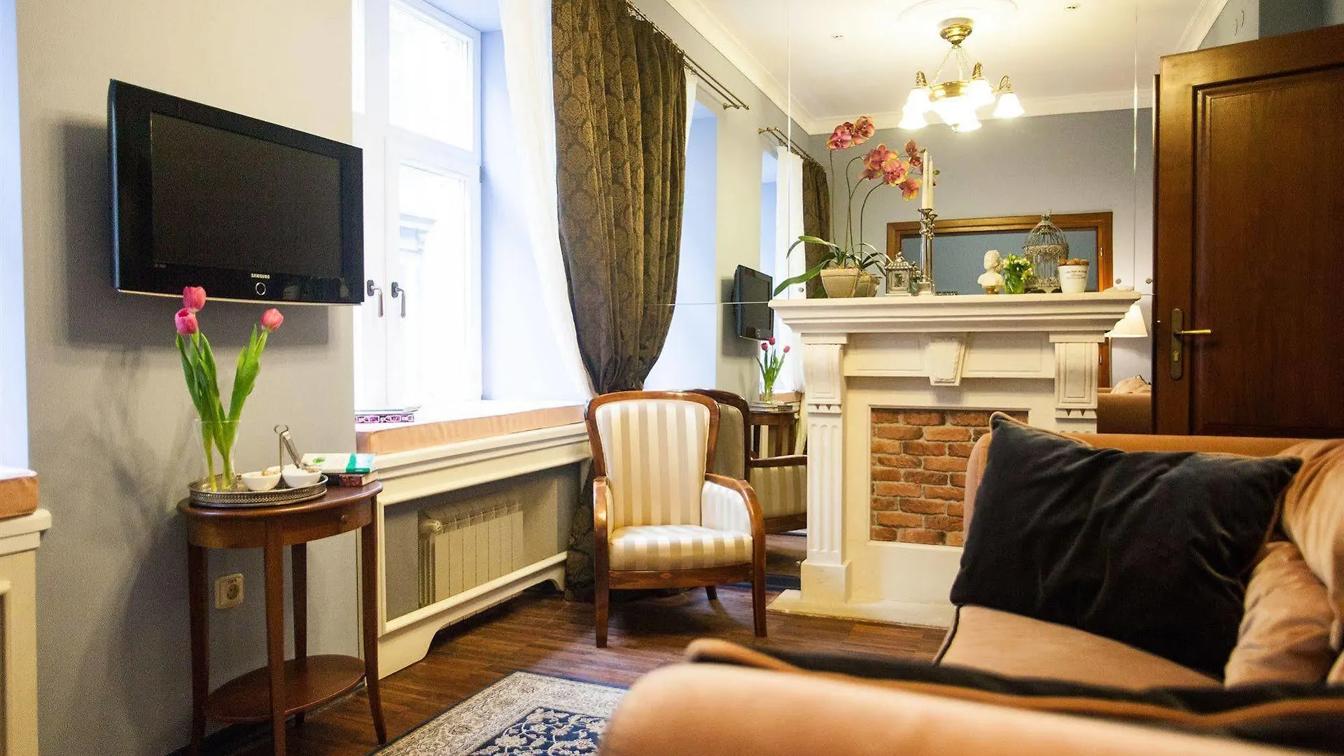 Vintage Boutique Hotel Lviv 4*,