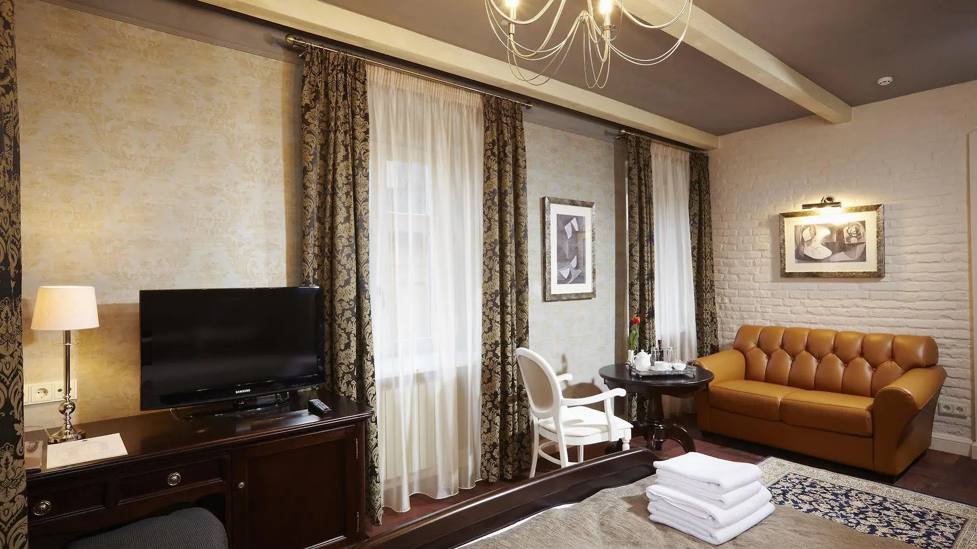 Vintage Boutique Hotel Leópolis 4*,  Ucrania